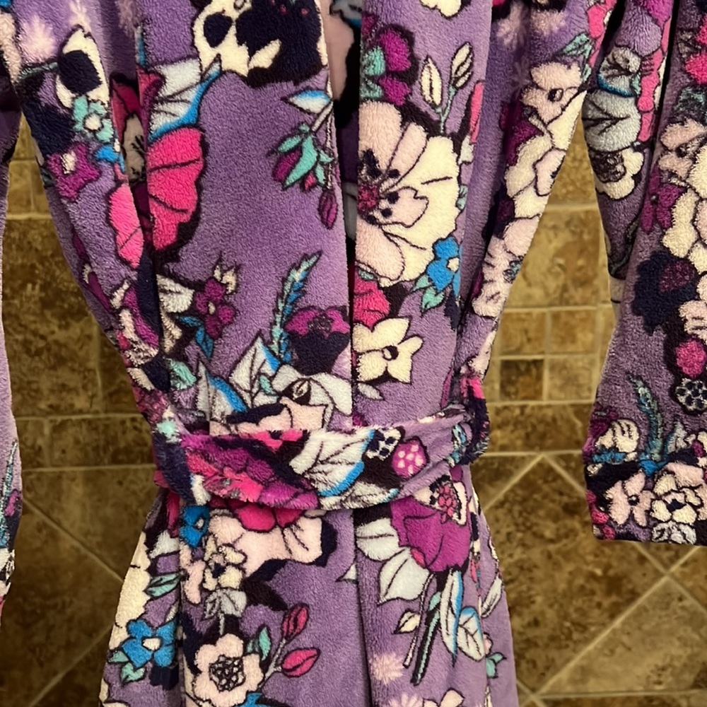 Vera Bradley Robe - Picture 5 of 5